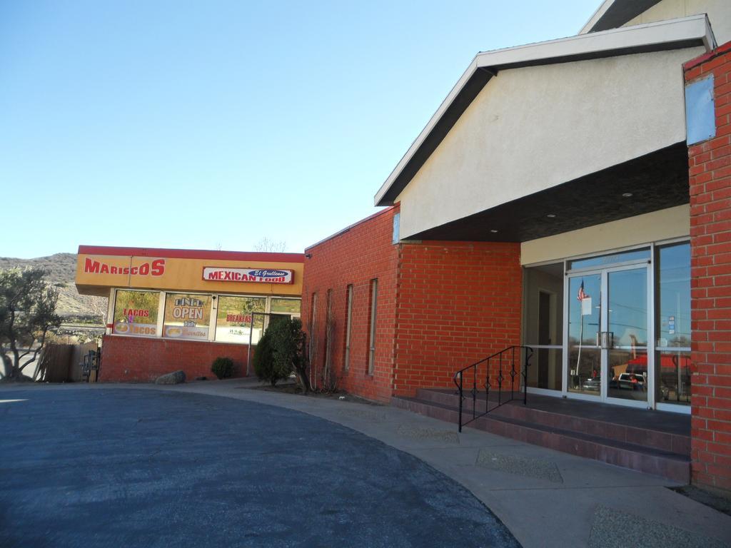Econo Lodge Gorman מראה חיצוני תמונה