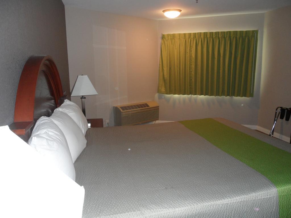 Econo Lodge Gorman מראה חיצוני תמונה