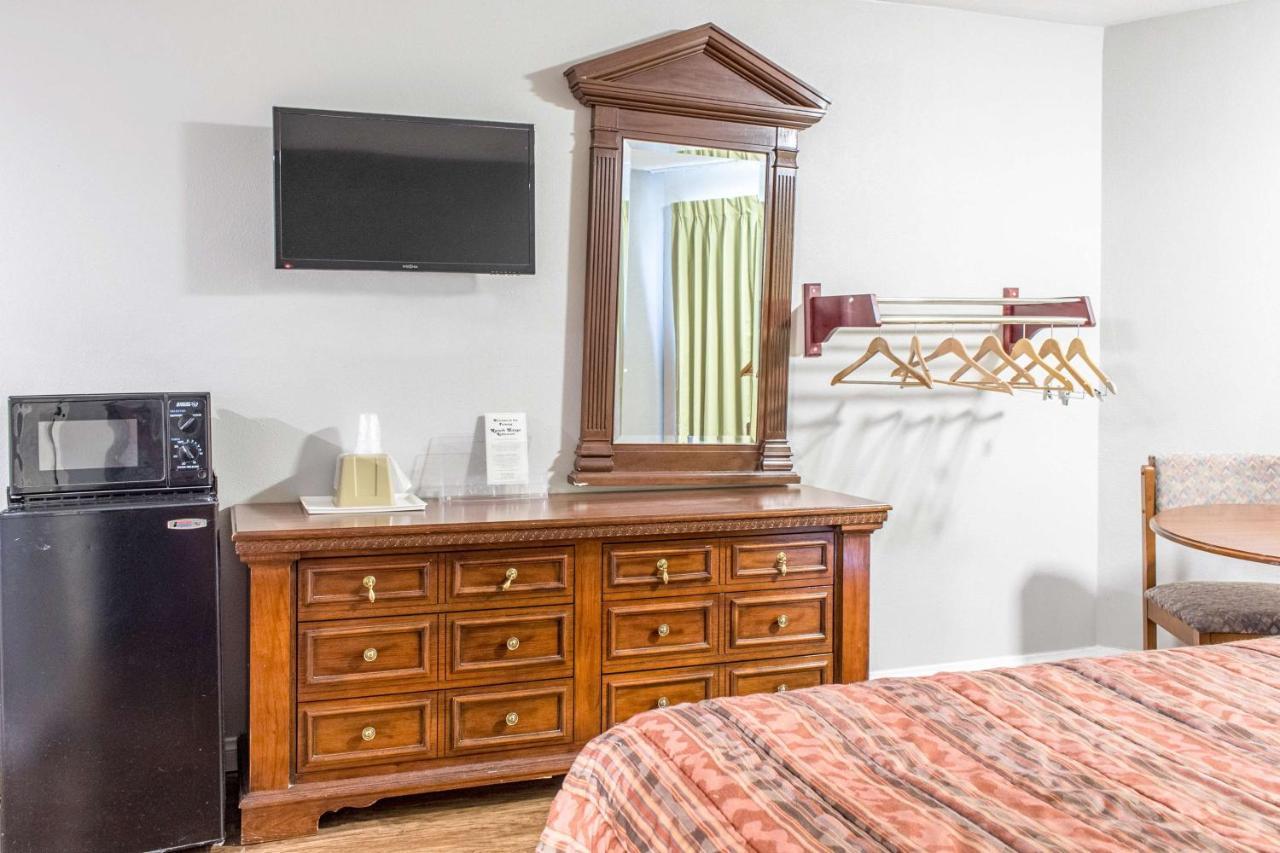 Econo Lodge Gorman מראה חיצוני תמונה